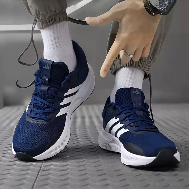 Adidas Navy Blue Three Stripes - đánh giá và giá Men'S Shoes Navy Blue
