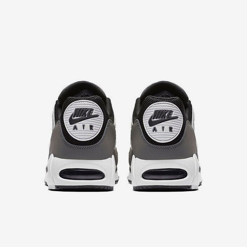 Nike official authentic Air Ma - đánh giá và giá Men Shoes Myntra
