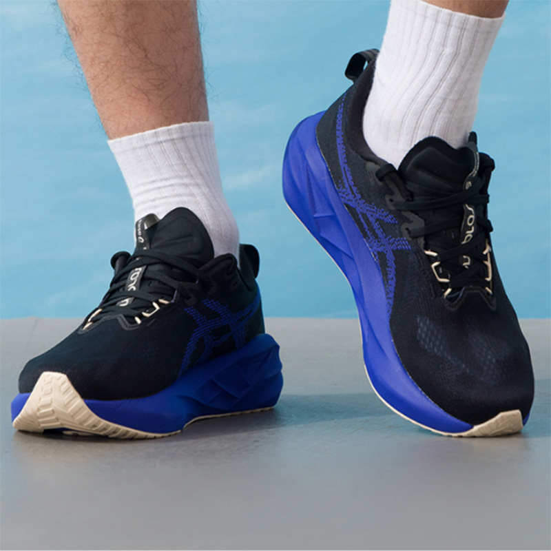 Asics NOVABLAST 5 Black Royal  - đánh giá và giá Men'S Shoes Navy Blue