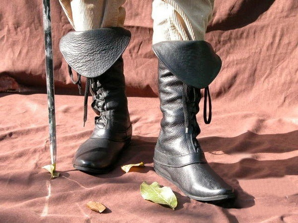 Halloween Victorian Renaissanc - đánh giá và giá Men'S Shoes Louis Vuitton